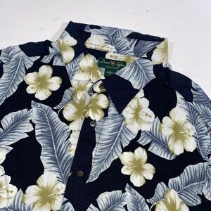 David Taylor Collection Men's XL Hawaiian Floral Print Short Sleeve Button Shirt